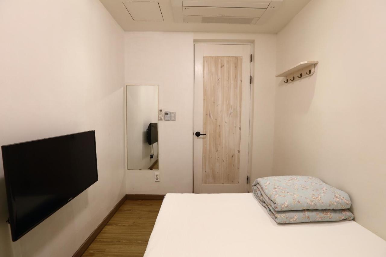 Yujung Guesthouse Jeonju Esterno foto